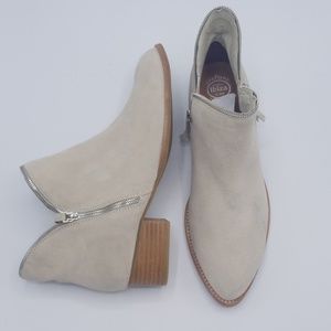 Jeffrey Campbell Crockett Suede Bootie Sz 11